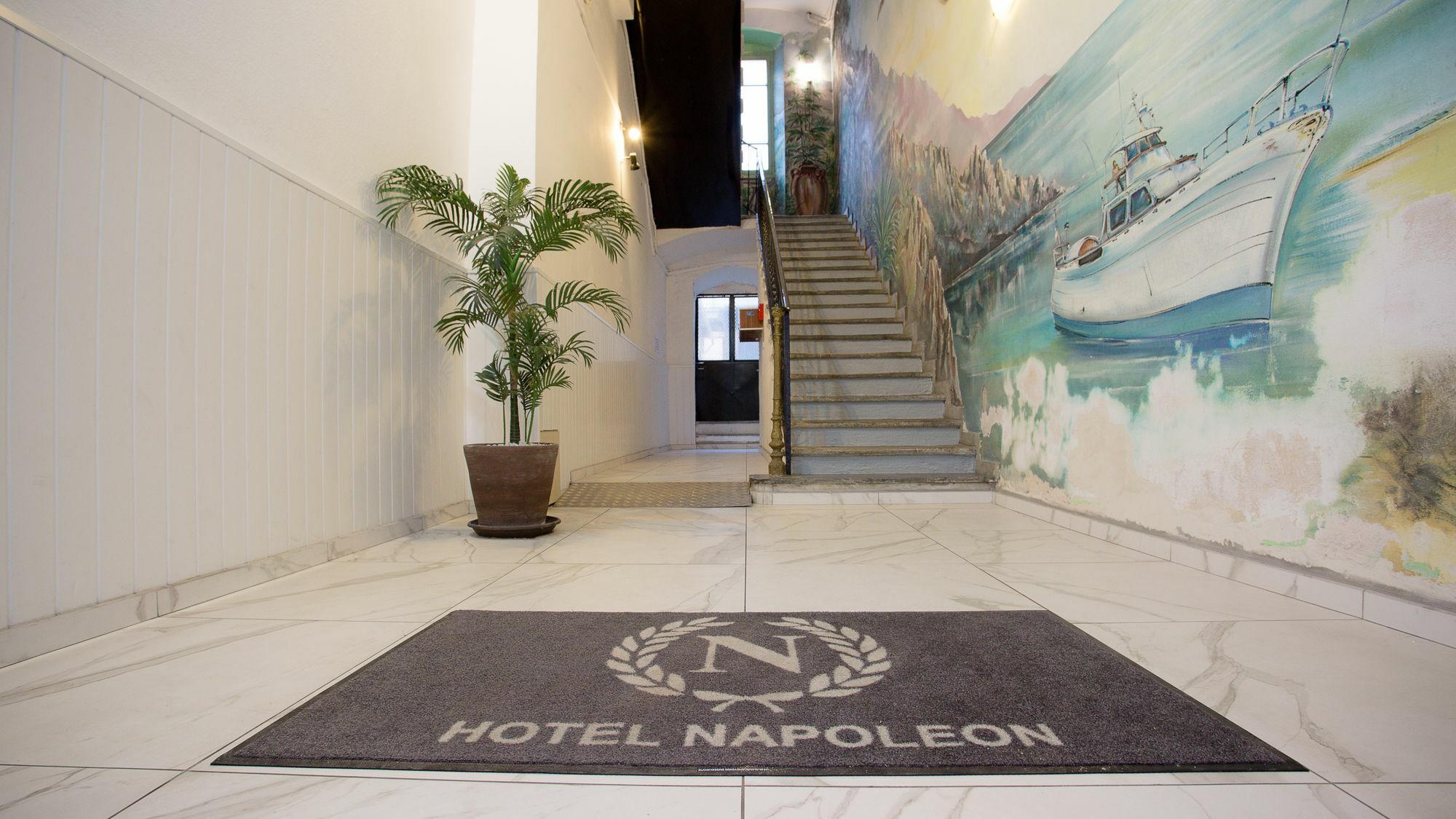 Hotel Napoleon Coventry Exterior foto